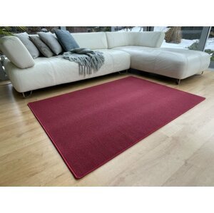 Kusový koberec Astra červená (Varianta: 50 x 80 cm)